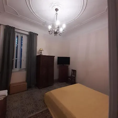 La Casa Di Rosa Alloggio in famiglia *